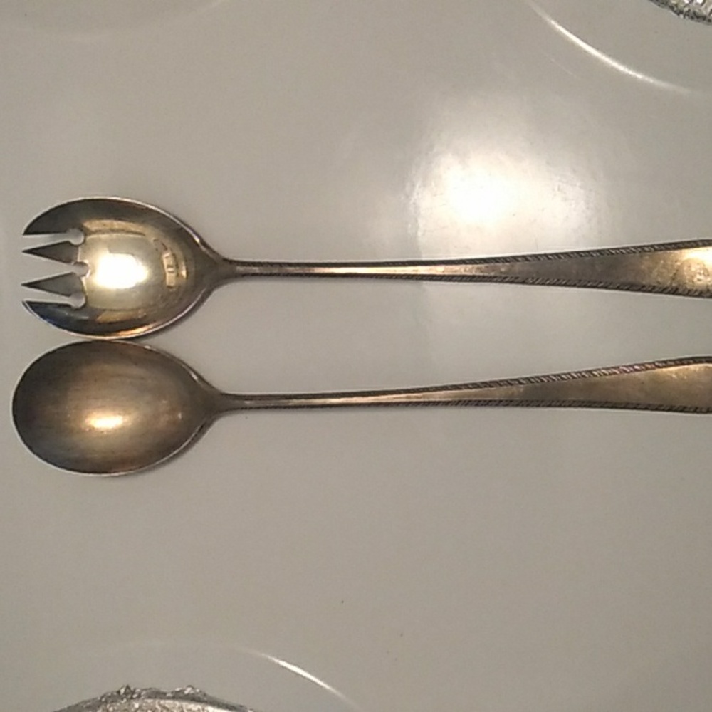 F.B. Rogers Silver Italy Salad Set - Picture 7 of 7